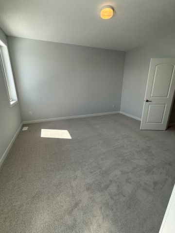 For Lease - 657 Bronze Copper Crescent, Stittsville - Munster - Richmond, Ontario - Photo 5