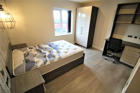 Hartisca Residence, Hartwell Road, Hyde Park, LS6 1RY, Leeds - Photo 2