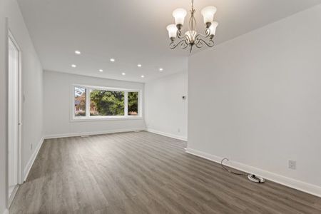 For Lease - 149 Mansfield Drive, Oakville, Ontario - Photo 5