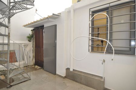 Διαμέρισμα για ενοικίαση Καστέλλα (Καστέλλα - Πασαλιμάνι) - Photo 2