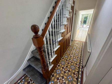 3 bedroom terraced house to rent - Photo 4