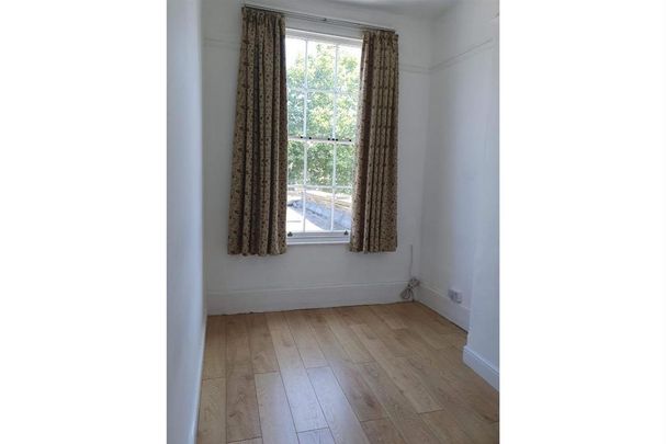 3 bedroom apartment to rent - Photo 1