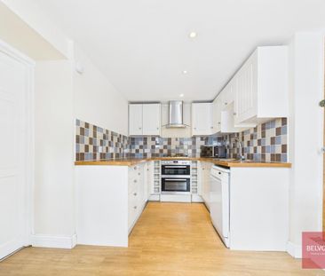 3 bedroom end of terrace house to rent - Photo 4