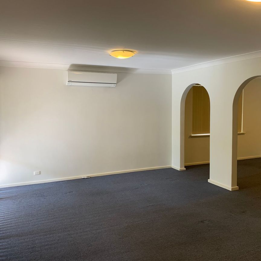 LARGE HOME IN HANDY LOCATION. - Photo 1