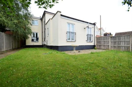 1 bedroom Maisonette to rent - Photo 4