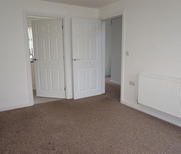 Evesham Road, Redditch - Photo 3