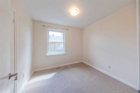 For Lease - 69 Barrymore Road Unit# Main, Toronto, Ontario - Photo 5