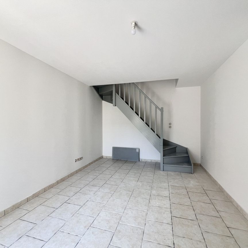 APPARTEMENT T3 - BRESLES - Photo 1