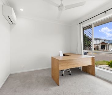 Stylish & Modern Home in Capestone Estate - Photo 4