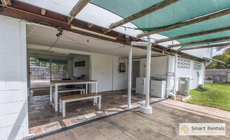 69 Primrose Street, Belgian Gardens QLD 4810 - House For Rent | Domain - Photo 4