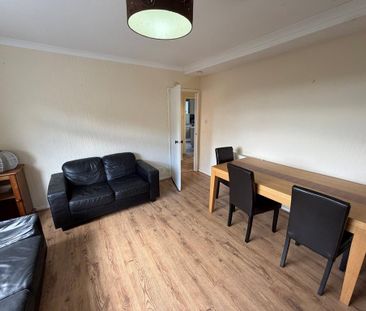 2 bedroom semi-detached house to rent - Photo 2