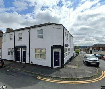 1 bedroom flat to rent - Photo 6