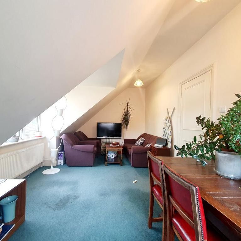 House share to rent - Photo 1