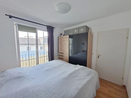 Sehr helle 3 Zimmer-Stadtwohnung im Herzen Badens bei Wien mit schöner Aussicht und Lift. - Foto 3