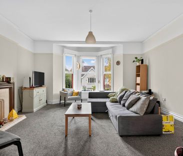 Apt 4 52 Myrtlefield Park, BELFAST, BT9 6NF - Photo 3