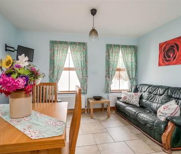 Coach House ( 1), 71a Flatfield Clocktower Cottages, Lany Road, Moi... - Photo 3