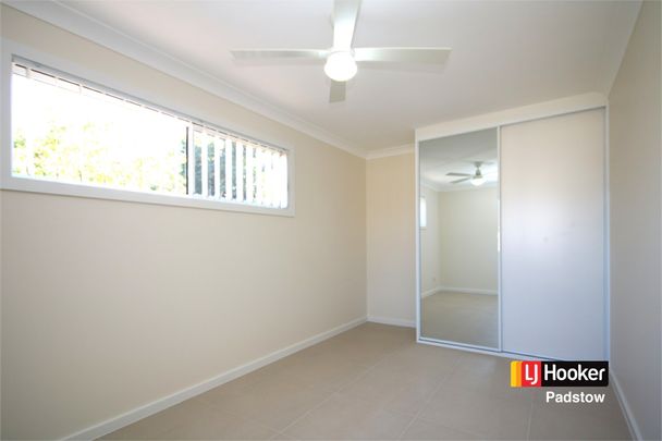 Bright & Modern 2-Bedroom Granny Flat - Photo 1