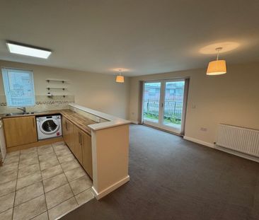 2 bedroom apartment to rent - Photo 5