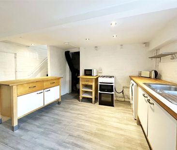 2 bedroom terraced house to rent - Photo 5