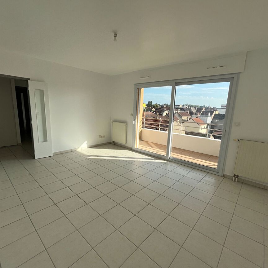 Location Appartement 2 pièces 68m² - Photo 1