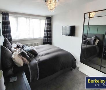 3 bedroom semi-detached house to rent - Photo 6