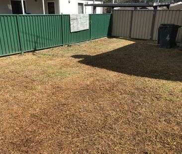 LITTLE CHARMER - Photo 5