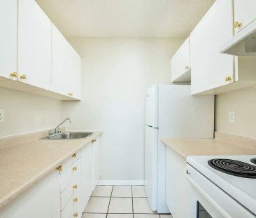 Lexington Place — 1 Bedroom - Photo 1