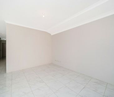 Perfect Family Home - Photo 3