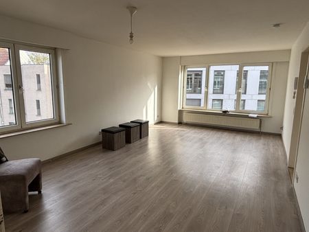 Appartement te huur in Sint-Amandsberg - Photo 3