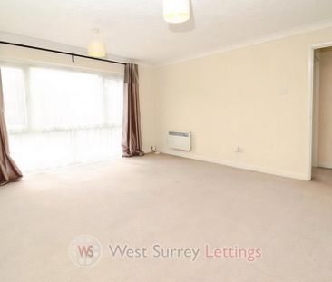 2 bedroom ground floor flat to rent - Photo 1