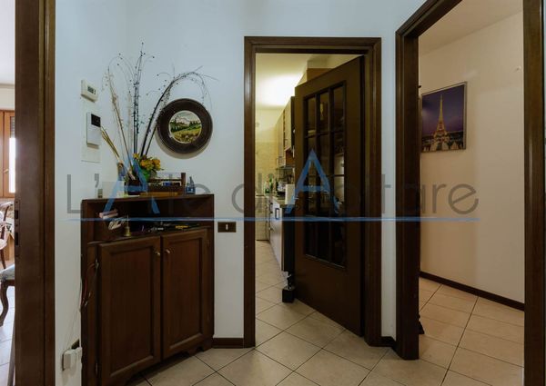 Luminosissimo appartamento con 4 posti letto e cuicna separata