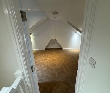 Room in a Shared Flat, Double Room, NW10 - Photo 5