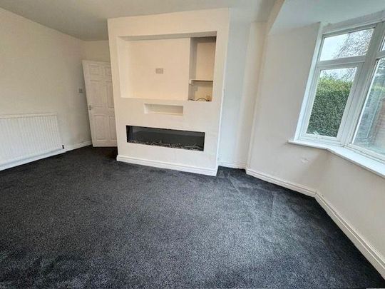 2 bedroom end of terrace house to rent - Photo 1