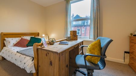 Ashville Terrace, Leeds - Photo 5