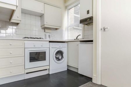 Studio to rent - Photo 3