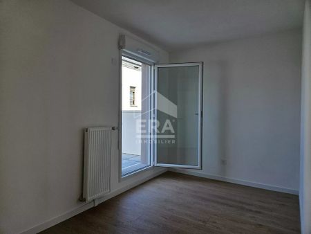 Grand appartement F4 avec 2 balcons et 2 places de parkings - Photo 4