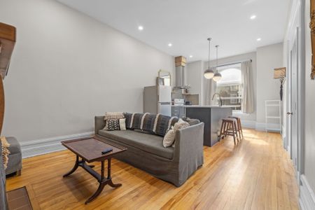 85 Fifth Ave #1, Ottawa, ON K1S 2M3, Canada - Photo 3