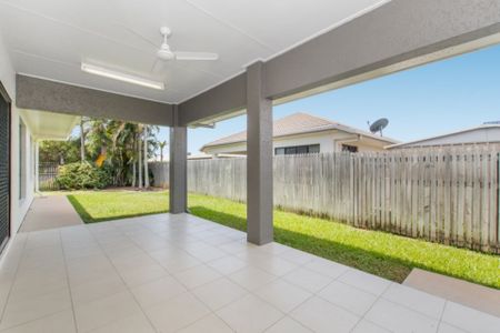 Four Bedroom Home in Willowbank - Photo 3