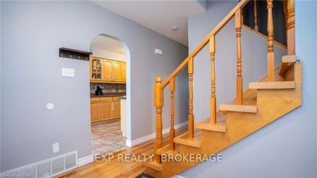 For Lease - 53-1460 Limberlost Road, London North, Ontario - Photo 3