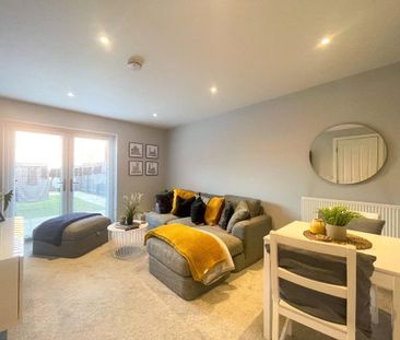 2 bedroom semi-detached house to rent - Photo 1