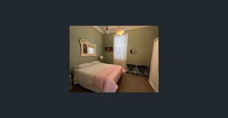 Located at the rear of the "Humble Coffee Shop" - Photo 4