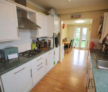 Napier Road, Southsea, PO5 - Photo 4