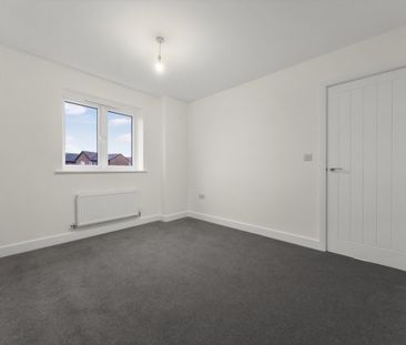 Heyes Gardens , Lathom - Photo 5