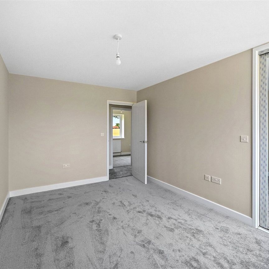 Faulkbourne Road, Witham, Essex, CM8 1LR - Photo 1