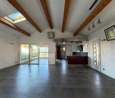 Location Appartement 4 pièces 105m² LA CIOTAT 13600 - Photo 2