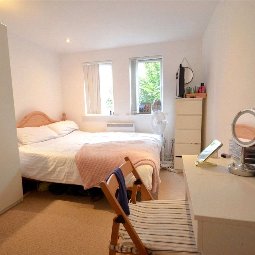 Adamson House, 4 Elmira Way, Salford, Greater Manchester, M5 3DL - Photo 1