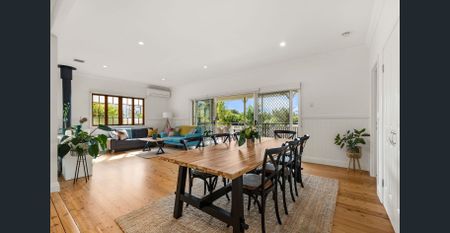 Picture Perfect Queenslander Cottage - Photo 2