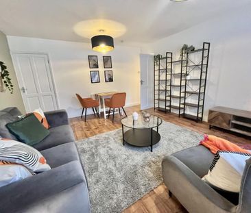 2 bedroom apartment to rent - Photo 2