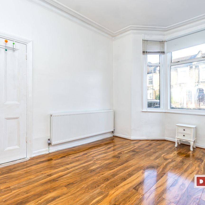 Coopersale Road, E9, London - Photo 1