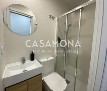 Co-Living Room with Private Bathroom and Balcony Perfectly Located ... - Photo 5